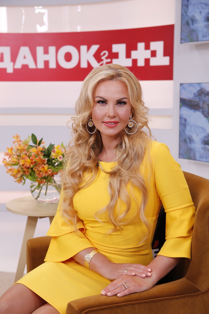 &quot;Танцы со звездами&quot;: Камалия бросила вызов Monatik